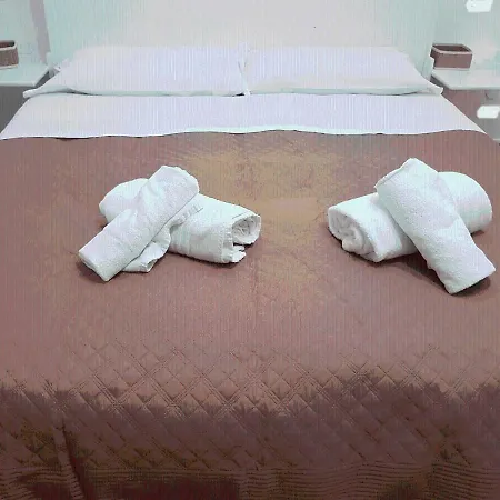 Bed & Breakfast Rooms2rent *